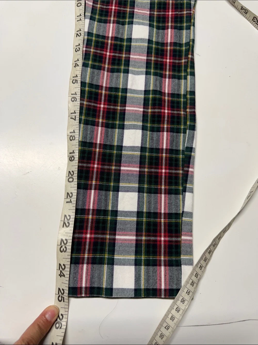 Gap Signature skinny ankle Plaid Tartan Pants - Red Green White size 2